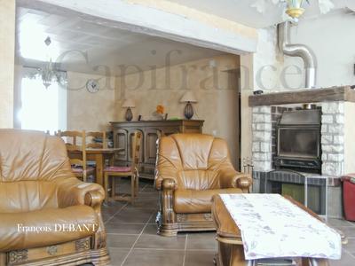 Maison - 252 m² - 9 pièces