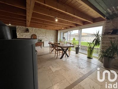 Maison - 185 m² - 5 pièces