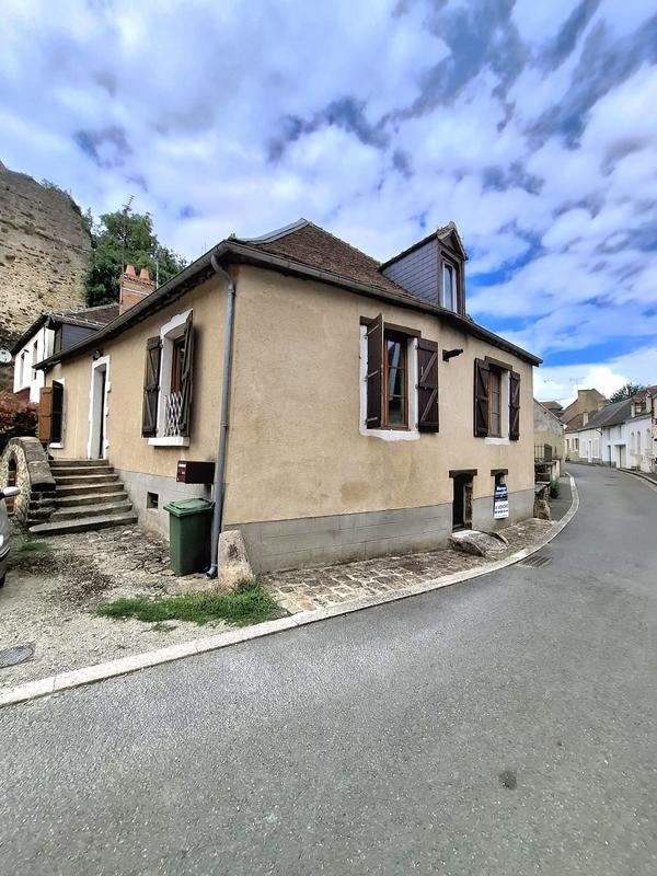 Maison traditionnelle - 92 m² - 4 pièces