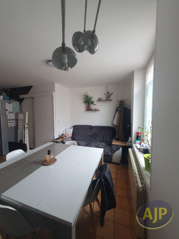 Maison - 53 m² - 4 pièces