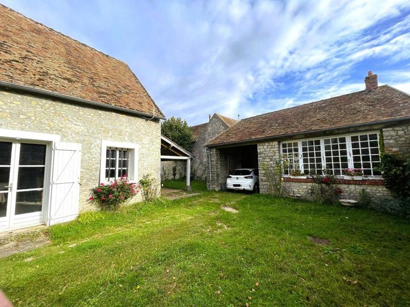 Maison - 236 m² - 7 pièces