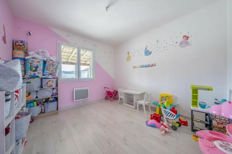 Maison - 160 m² - 7 pièces