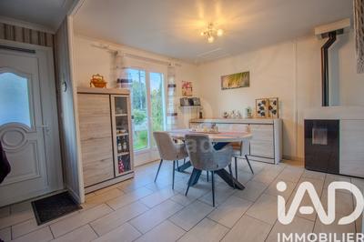 Maison - 94 m² - 6 pièces