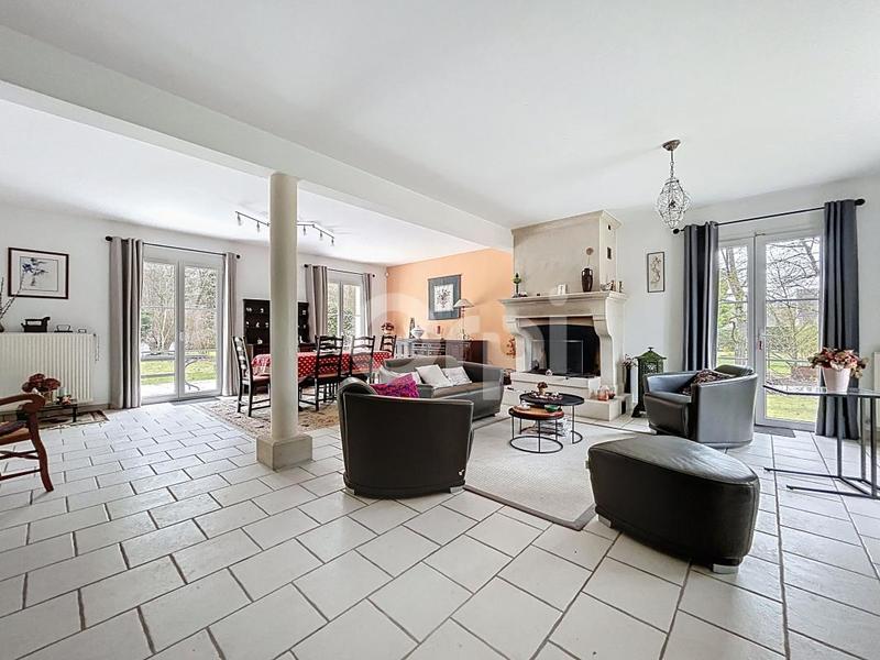 Maison - 150 m² - 5 pièces