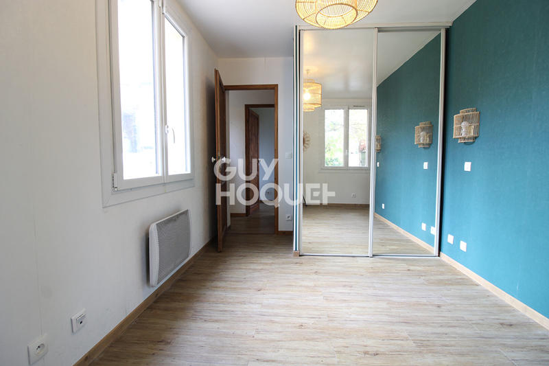 Maison - 178 m² - 8 pièces