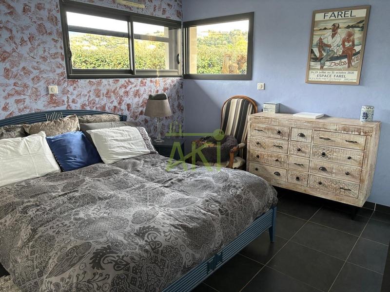 Maison - 89 m² - 3 pièces