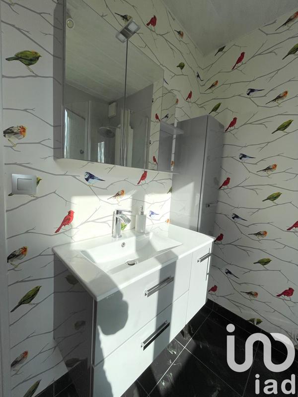 Maison - 95 m² - 6 pièces