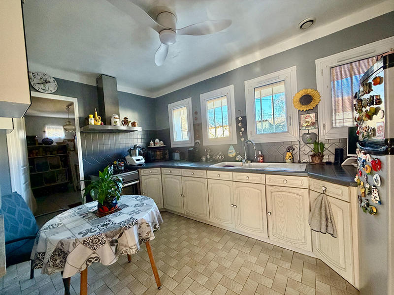 Maison - 90 m² - 5 pièces