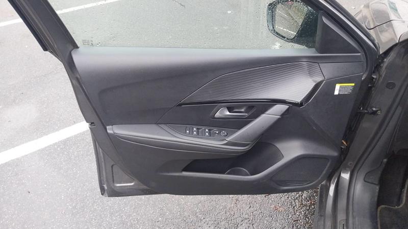 Peugeot 208 II 1.5 BlueHDi 100 Gt Line - Première main Entretien constructeur