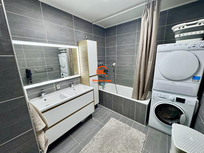 Appartement - 92 m² - 4 pièces