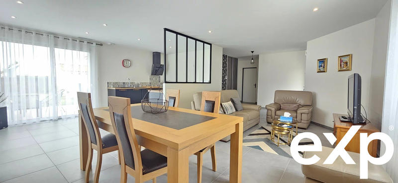 Maison - 121 m² - 5 pièces