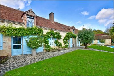 Longère - 237 m² - 9 pièces