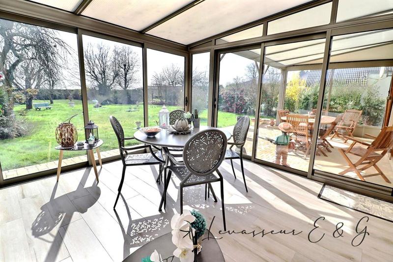 Maison - 100 m² - 6 pièces