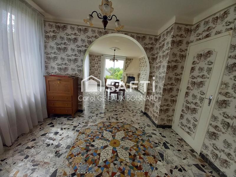 Maison - 200 m² - 9 pièces