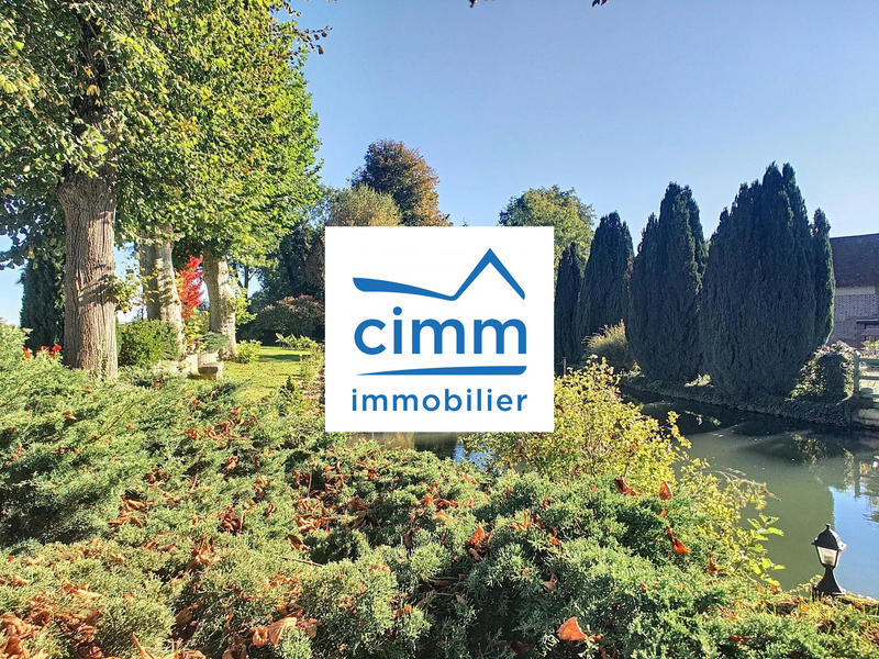 Maison - 365 m² - 15 pièces