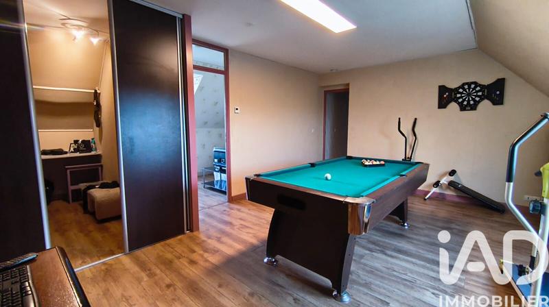 Maison - 200 m² - 9 pièces