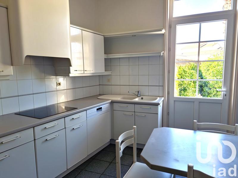 Maison de ville - 231 m² - 9 pièces