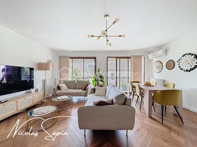 Appartement - 106 m² - 4 pièces