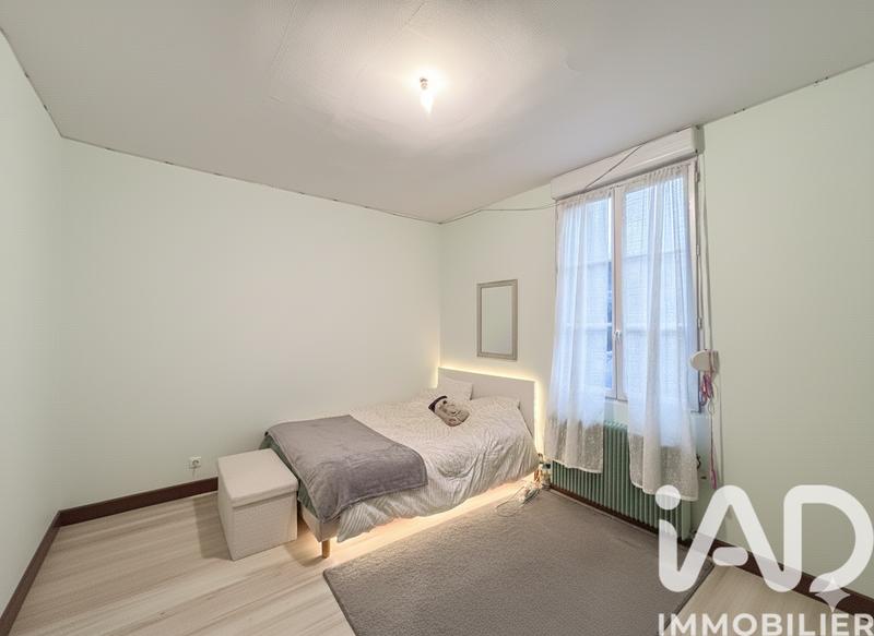 Maison - 229 m² - 11 pièces