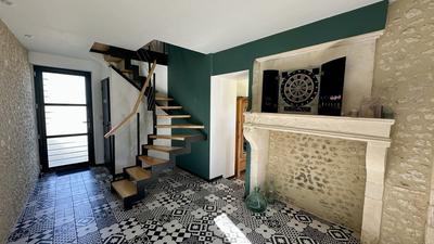 Maison - 186 m² - 7 pièces