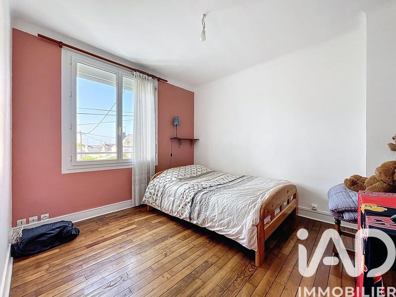 Maison - 93 m² - 5 pièces