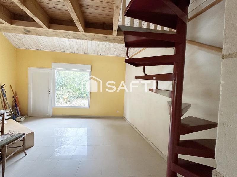 Maison - 167 m² - 6 pièces