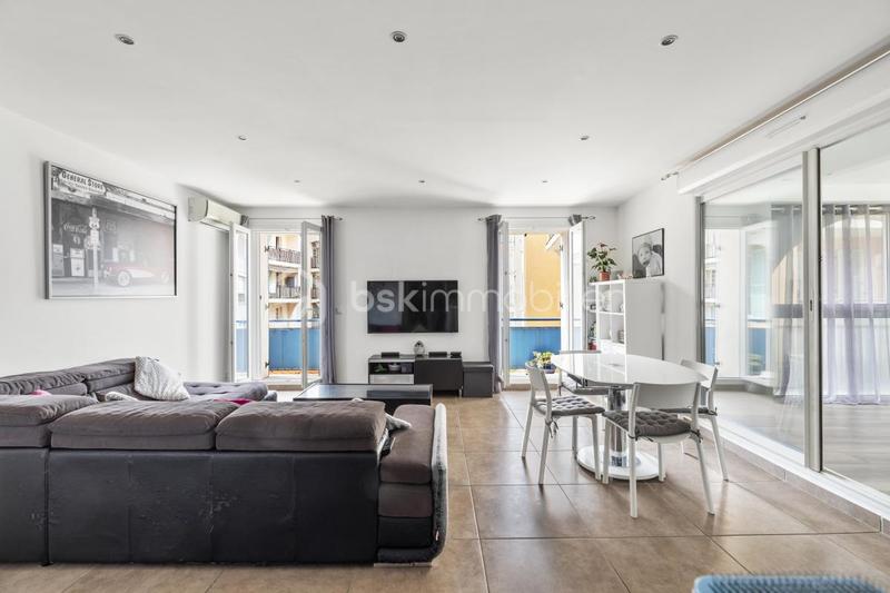 Appartement - 117 m² - 4 pièces