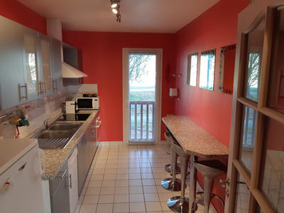 Appartement - 82 m² - 4 pièces