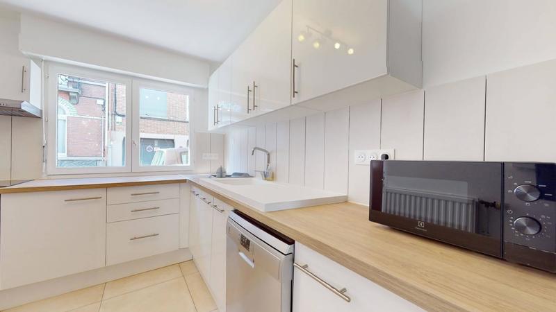 Appartement - 138 m² - 7 pièces