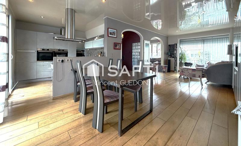 Maison - 144 m² - 5 pièces