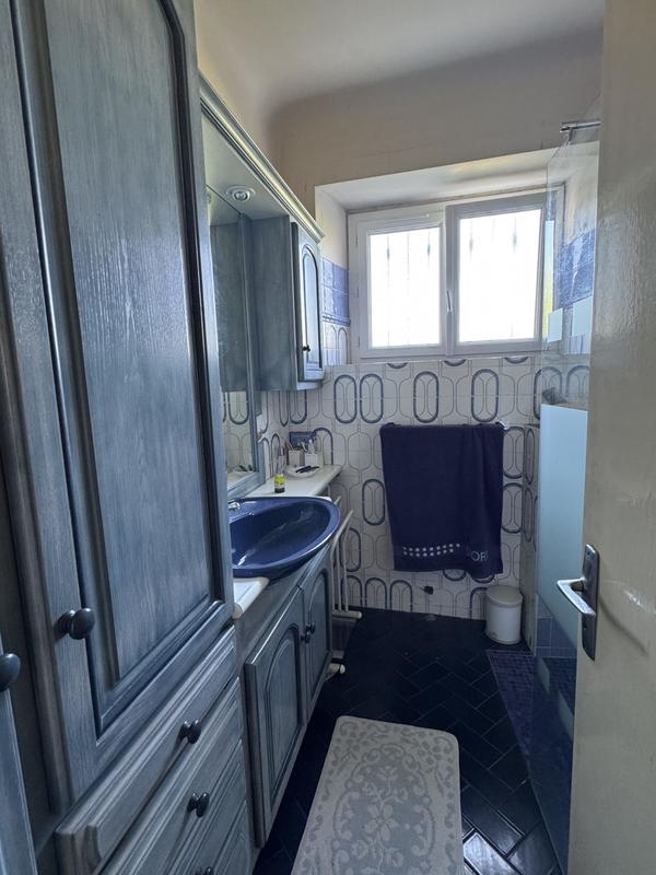 Maison - 281 m² - 10 pièces