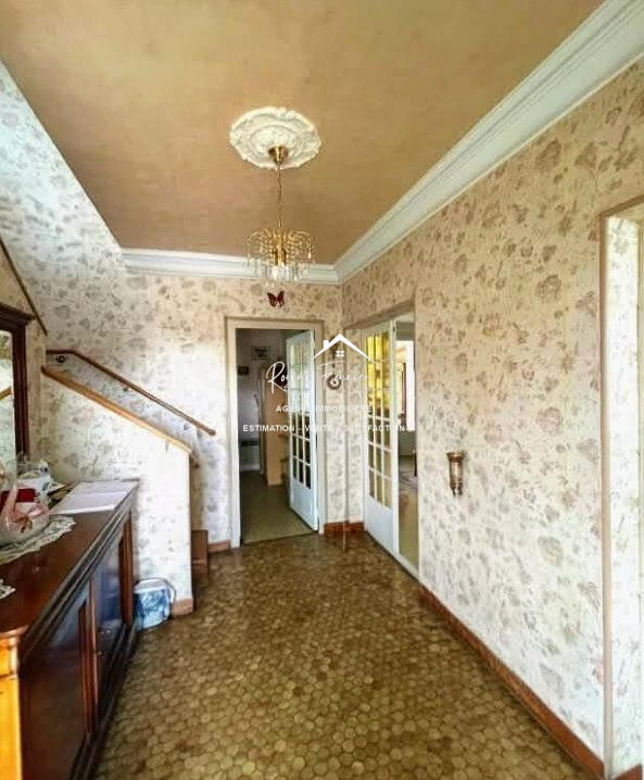 Maison ancienne - 126 m² - 6 pièces