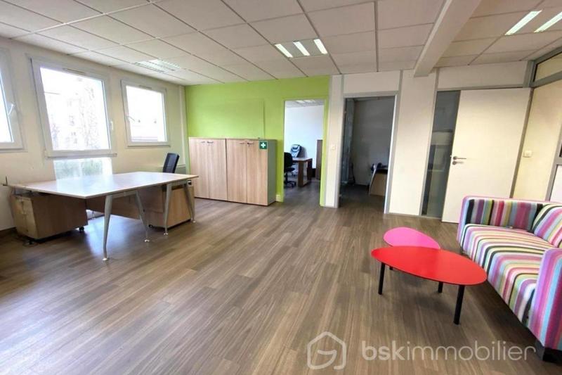 Bureau - 85 m² - 4 pièces