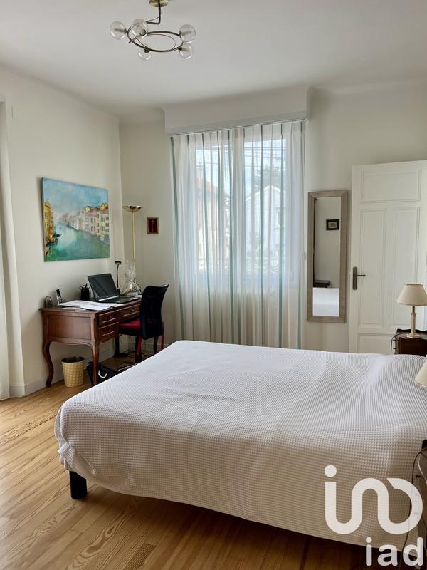 Maison de ville - 284 m² - 11 pièces