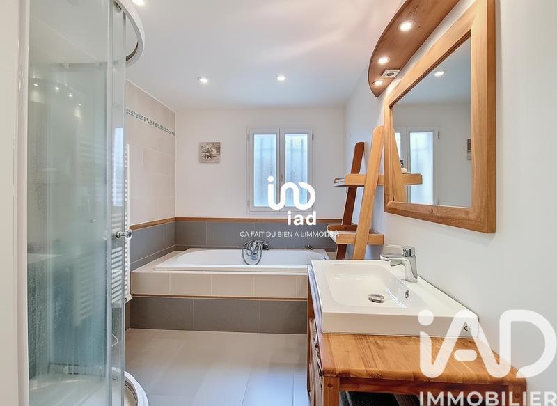 Maison de village - 85 m² - 3 pièces