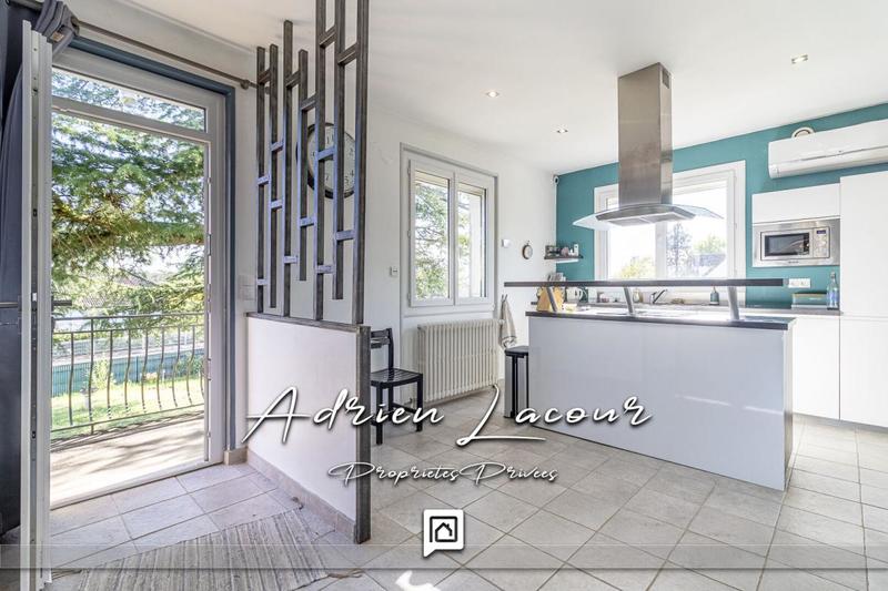 Maison - 98 m² - 6 pièces