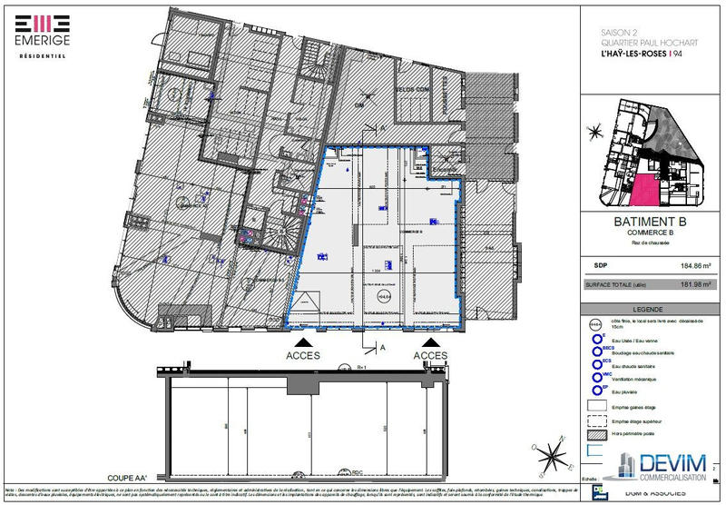 Local commercial - 182 m²