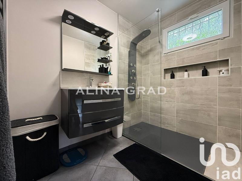 Maison - 123 m² - 5 pièces