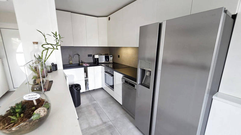 Appartement - 61 m² - 3 pièces