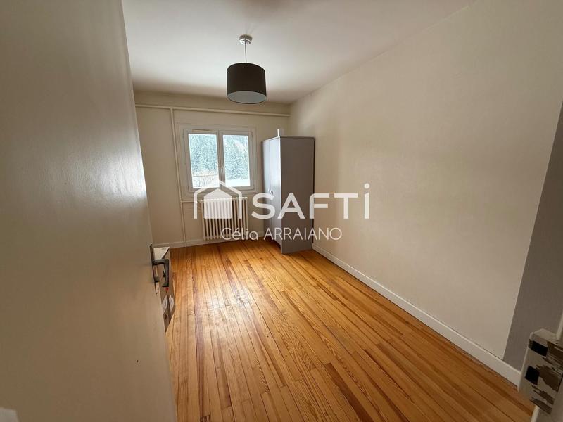 Maison - 209 m² - 7 pièces