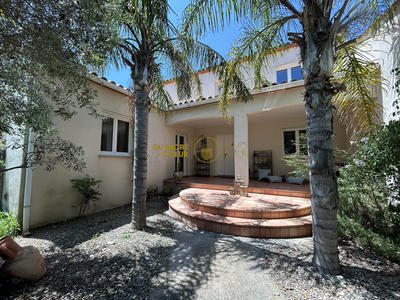 Villa - 230 m² - 7 pièces