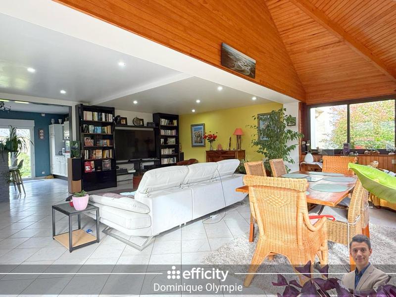 Maison - 142 m² - 6 pièces