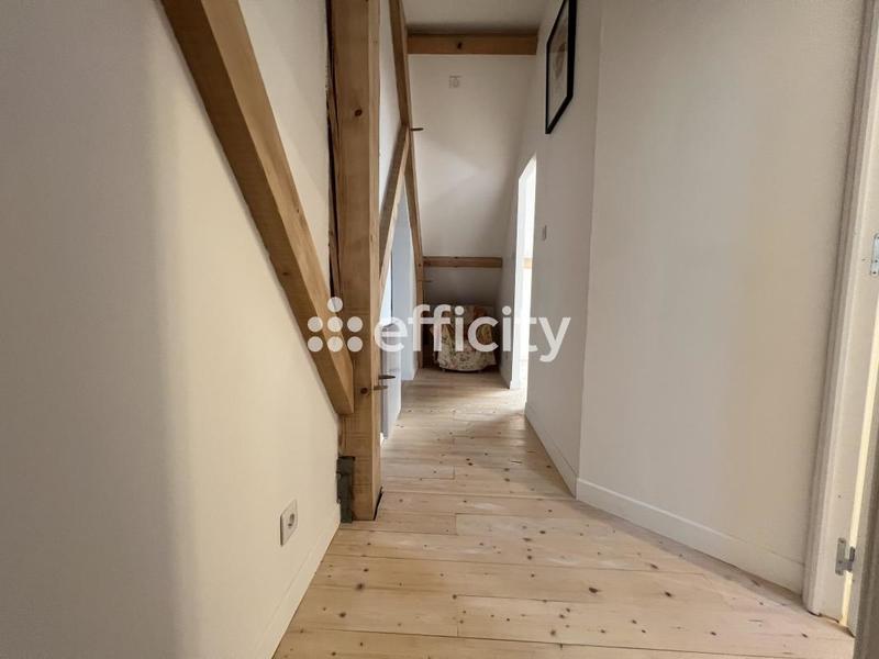 Appartement - 108 m² - 5 pièces