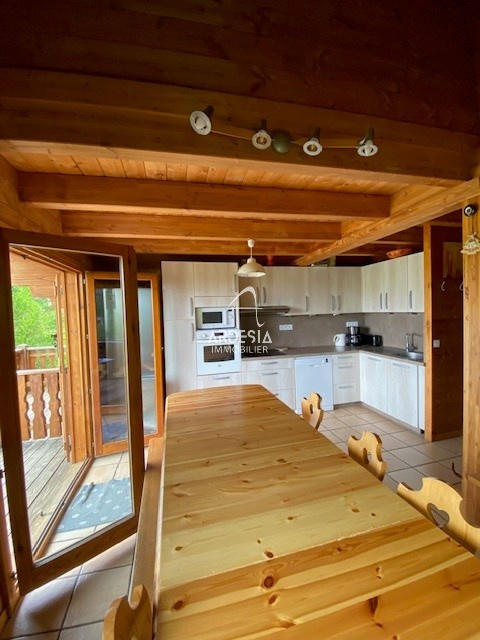 Châlet - 178 m² - 12 pièces