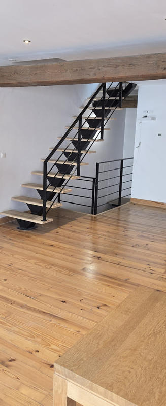 Loft - 153 m² - 5 pièces