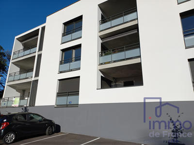 Appartement - 77 m² - 3 pièces