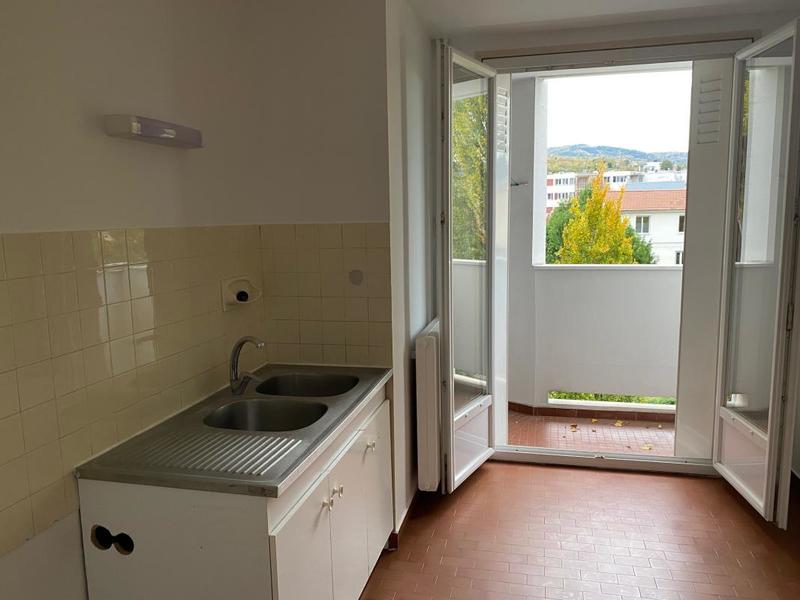 Appartement - 98 m² - 5 pièces