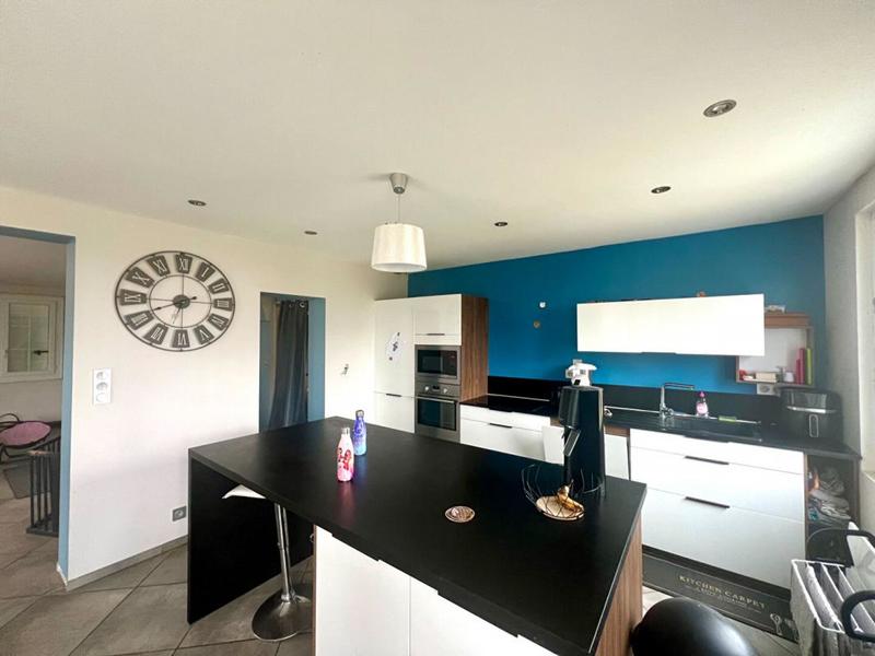 Maison - 163 m² - 5 pièces