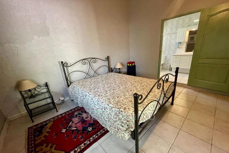 Villa - 295 m² - 8 pièces