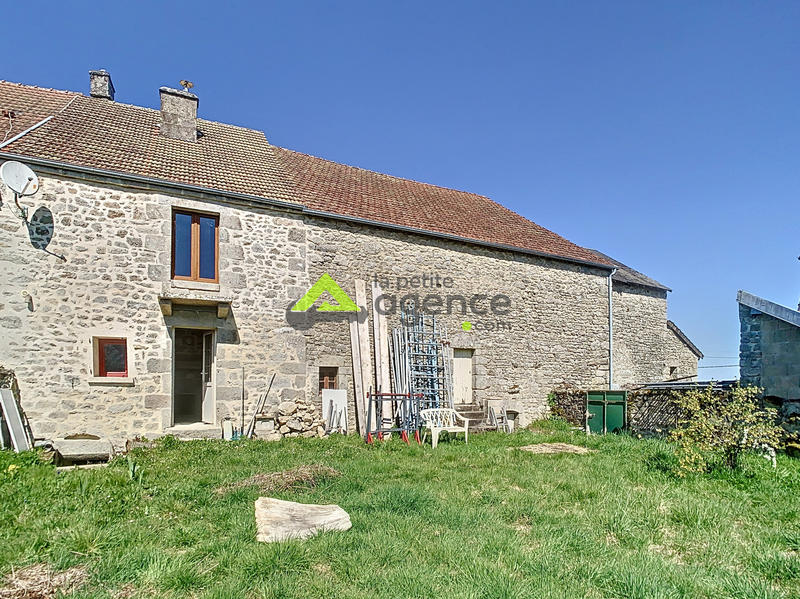 Maison de village - 95 m² - 5 pièces